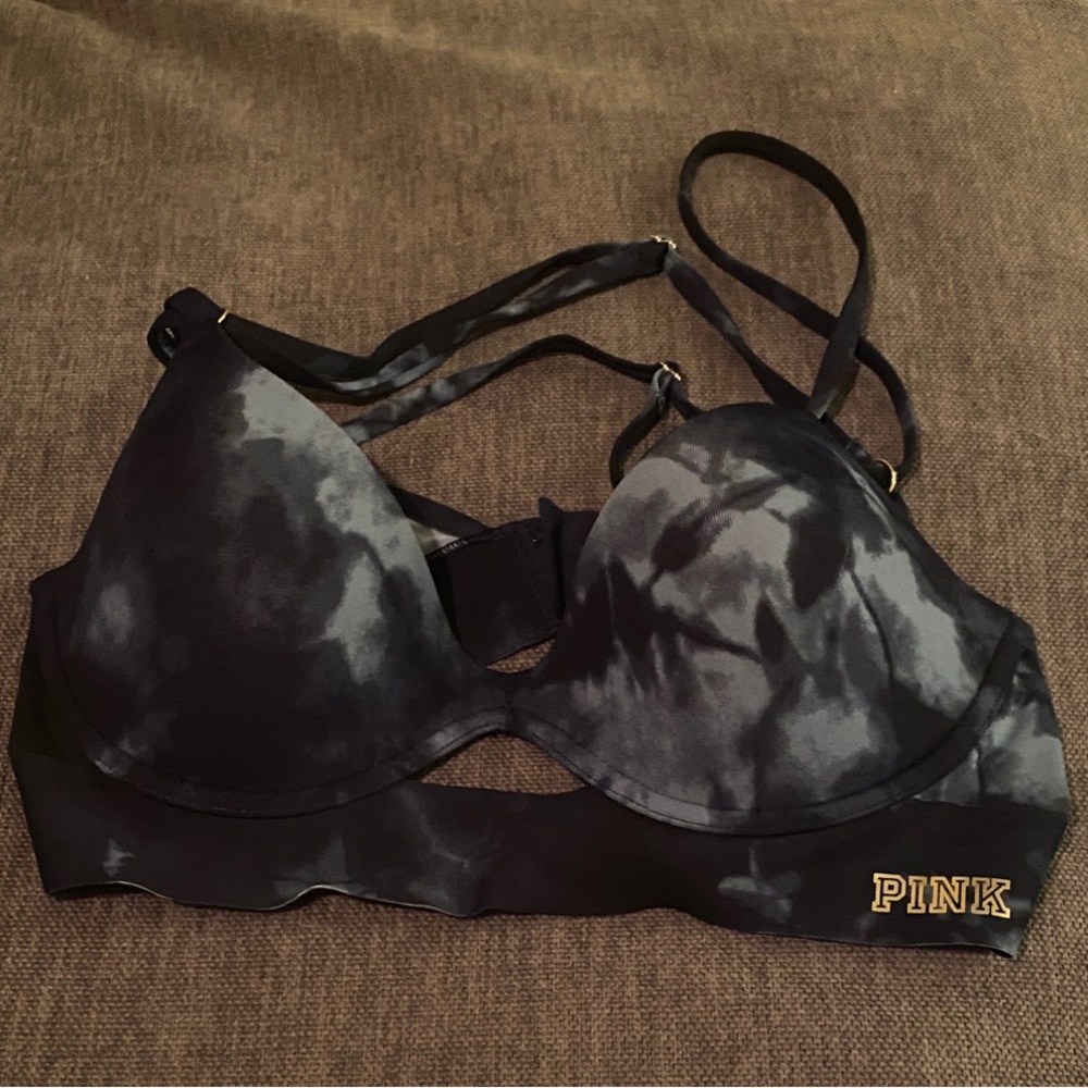 PINK Victoria's Secret Black and Gray Tie-Dye Bra